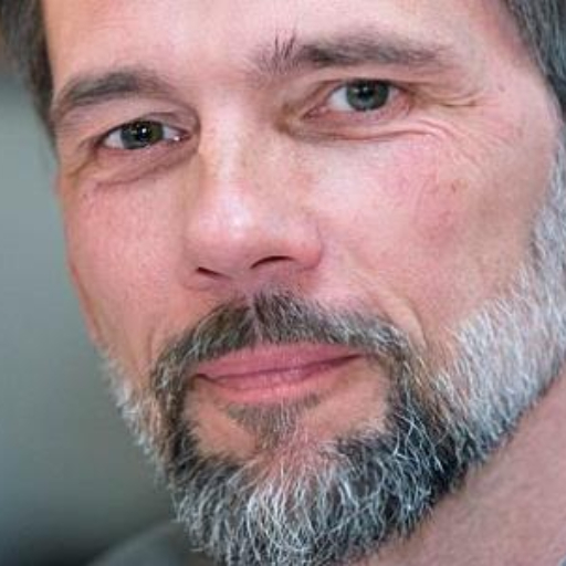 Henrik Svarrer Larsen