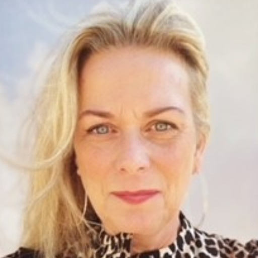Désirée Annvir